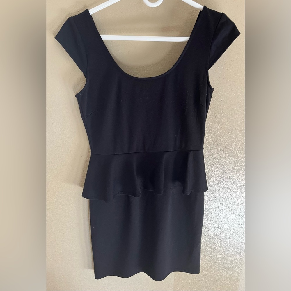 Womens Black Dress with Ruffle on the Waist Size Small